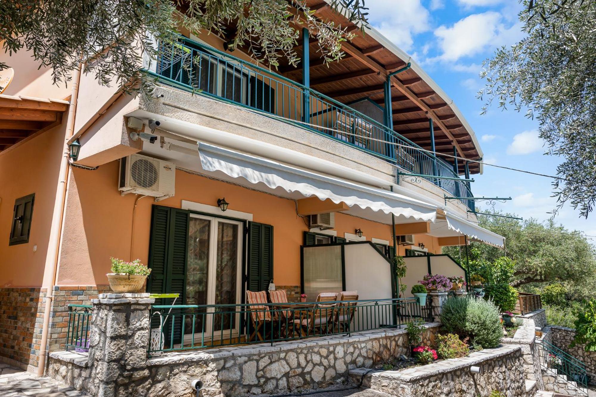Rania Apartments Agios Nikitas Exterior photo