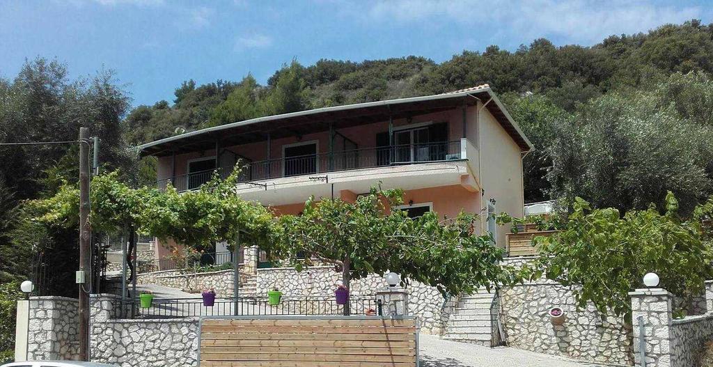 Rania Apartments Agios Nikitas Exterior photo